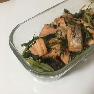 簡単！水菜と茹で鮭豆腐の炒めもの○糖質オフ